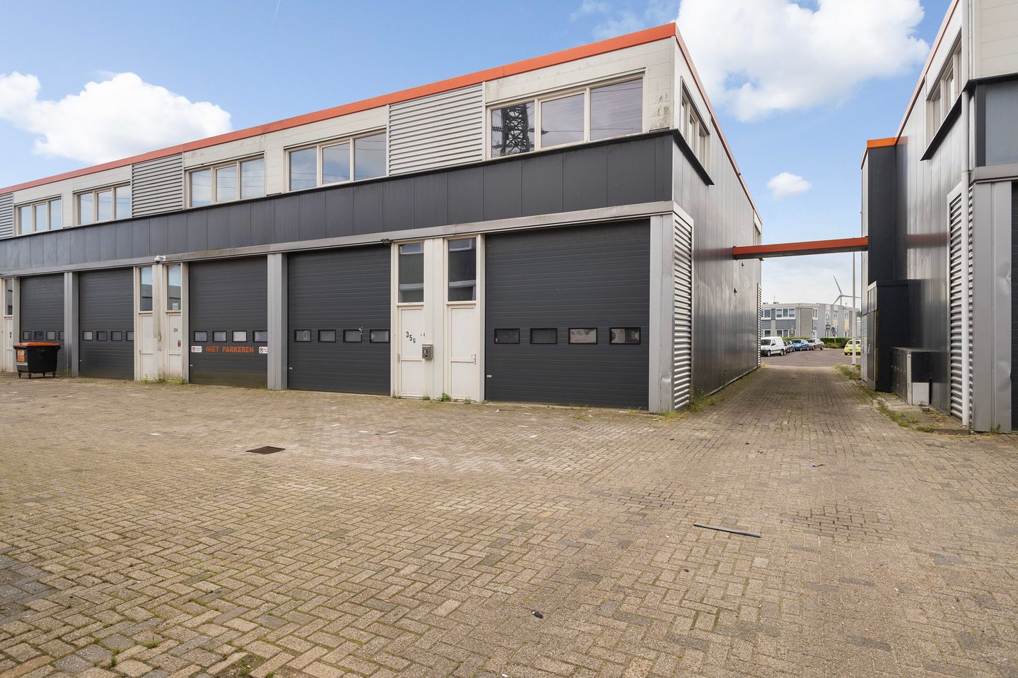 View photo 3 of Apolloweg 35-g