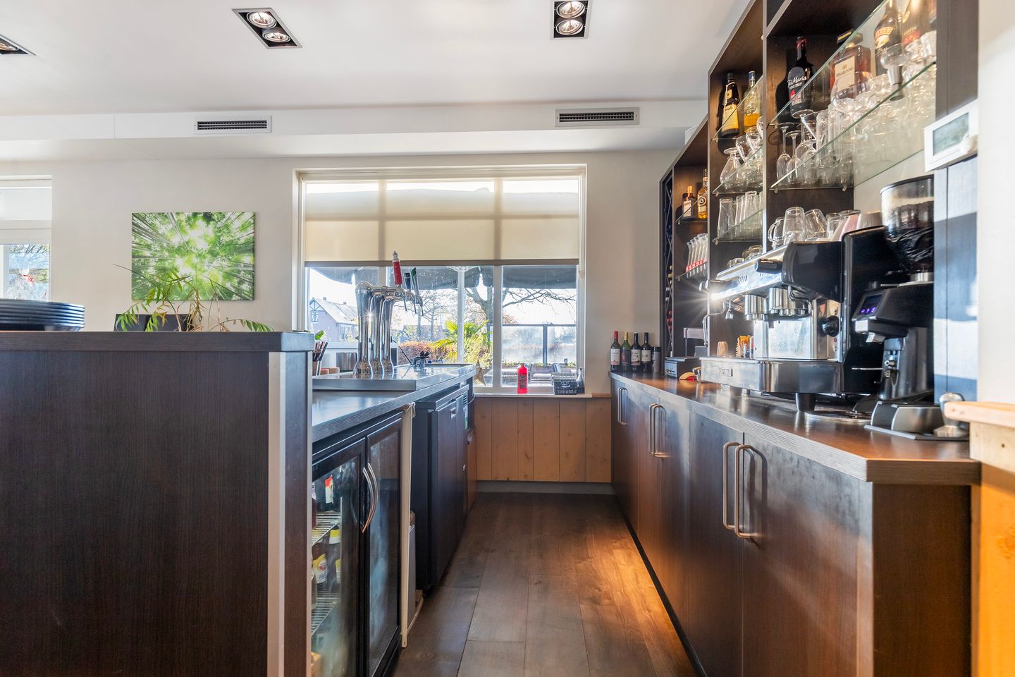 Foto 20 van Hoofdweg 215