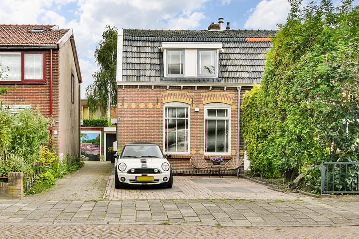 Photo 3 of Nieuwstraat 7