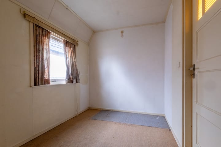 Photo 13 of Hoofdstraat 11