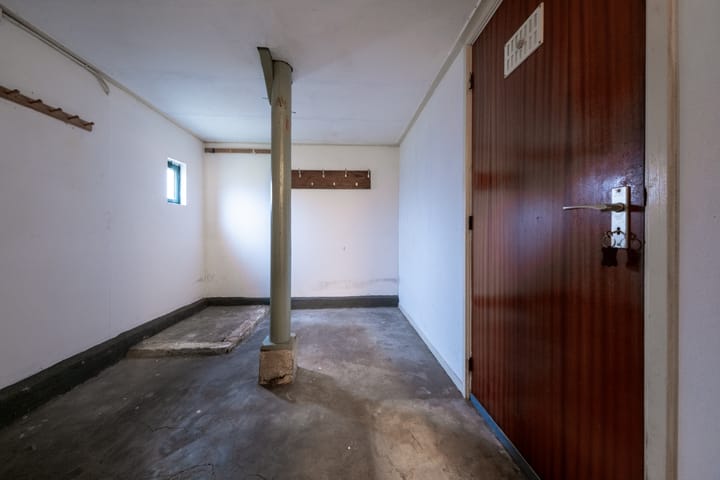 Photo 16 of Hoofdstraat 11