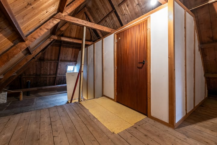 Photo 20 of Hoofdstraat 11