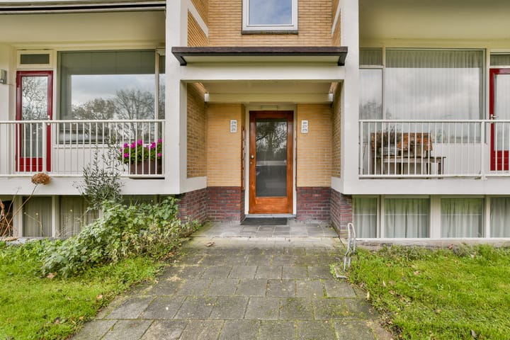 Photo 2 of Keizer Karelweg 275