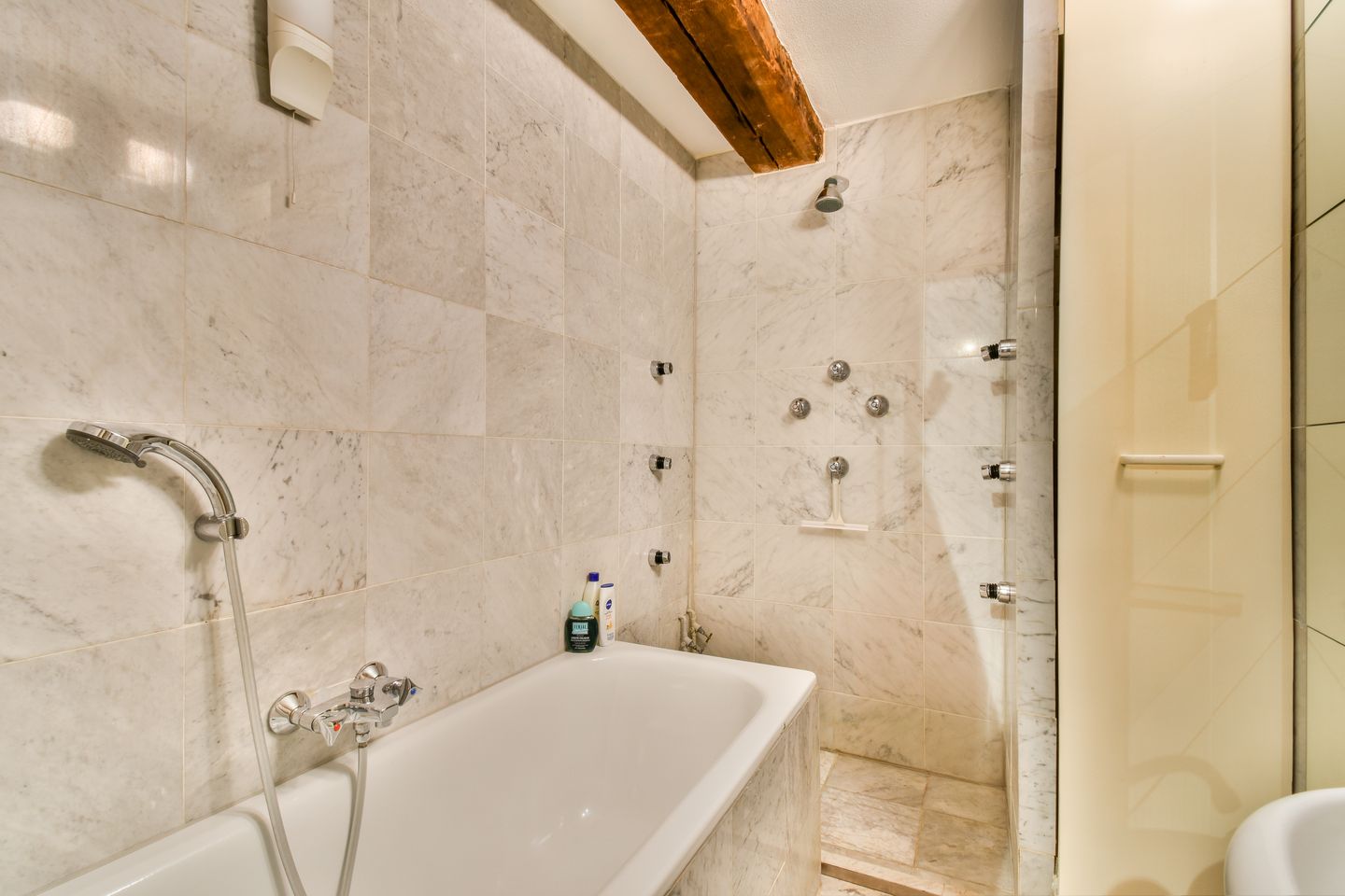 Foto 10 van Nieuwe Jonkerstraat 18