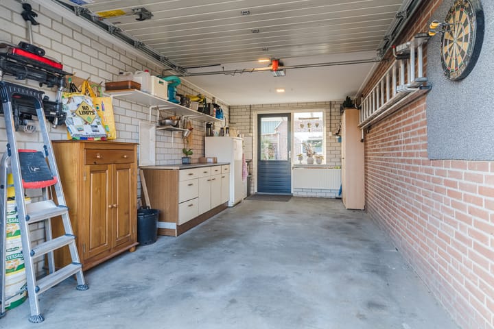 Photo 33 of A. van der Kolkstraat 27