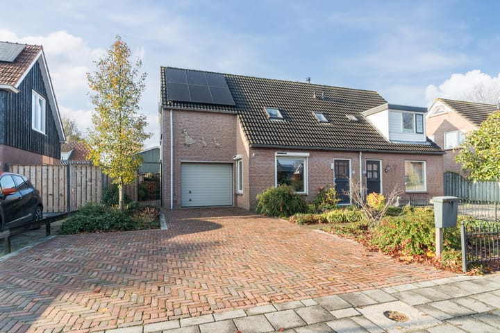 Photo 45 of A. van der Kolkstraat 27