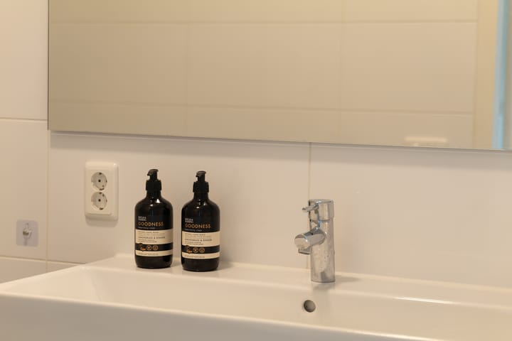 Photo 26 of Leonard Bernsteinstraat 72-B