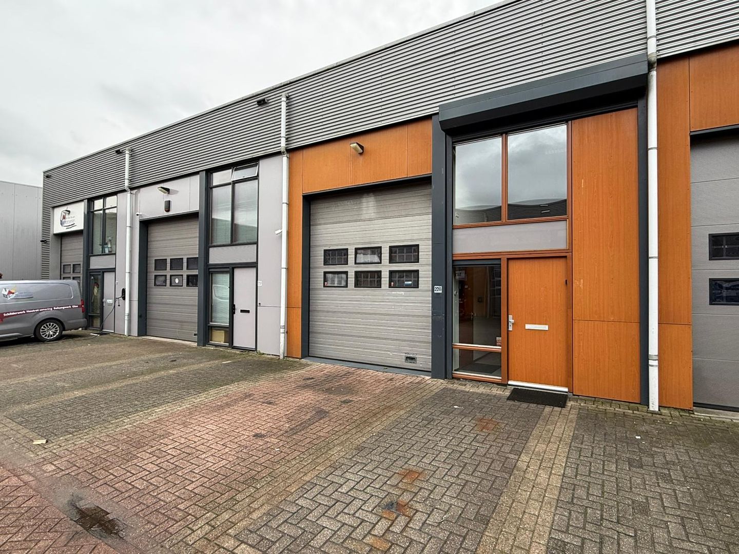 Bekijk foto 1 van Aventurijn 228