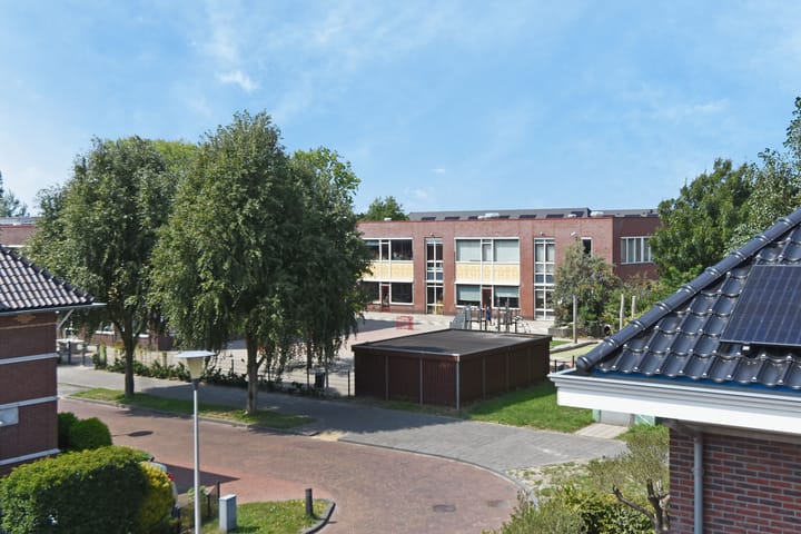 Photo 73 of Dr. Ter Haarlaan 28