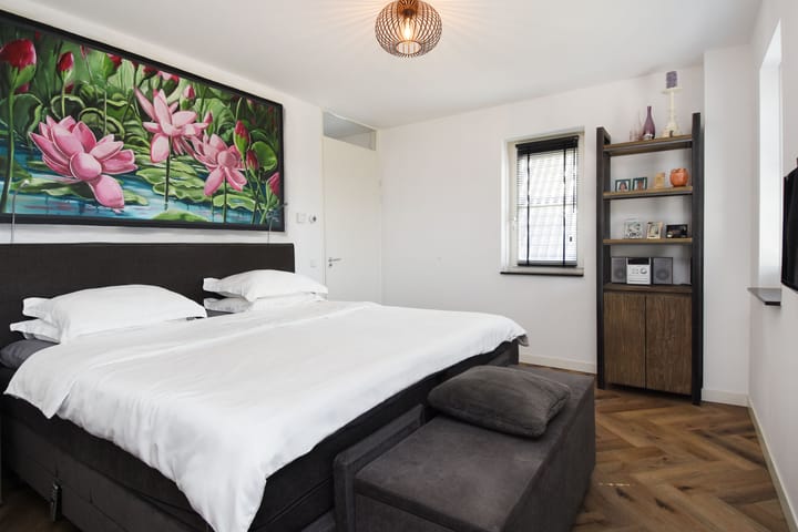 Photo 45 of Dr. Ter Haarlaan 28