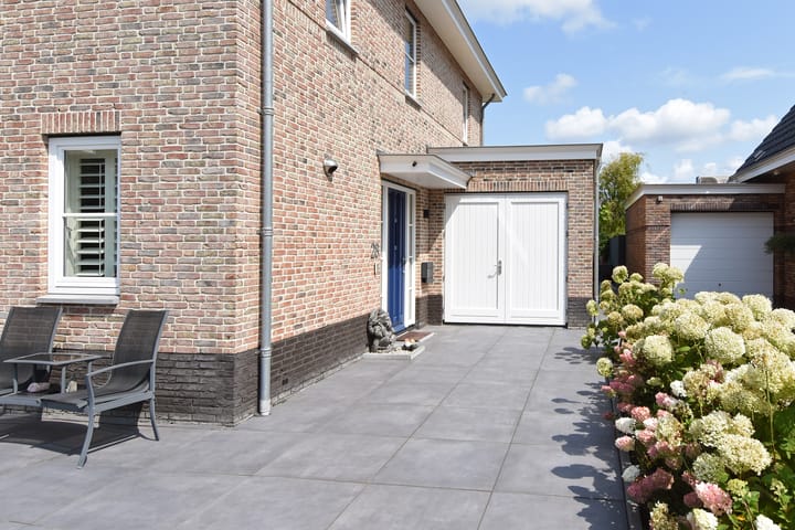 Photo 91 of Dr. Ter Haarlaan 28