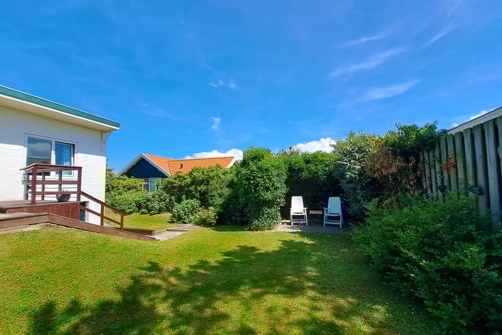 Photo 4 of Zeeweg 32