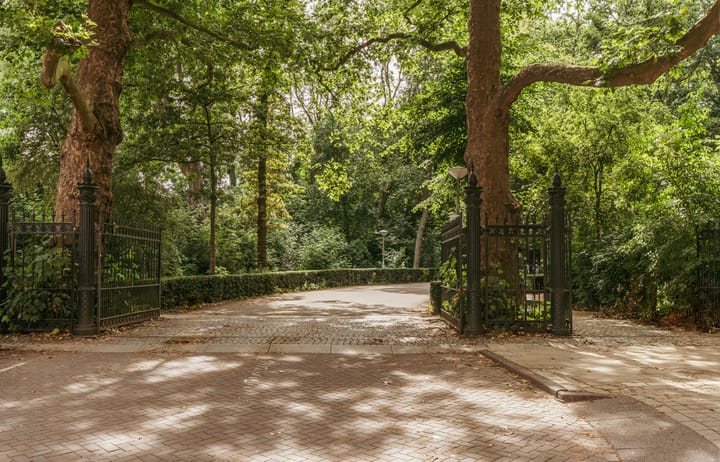 Photo 27 of Valeriusstraat 250-2