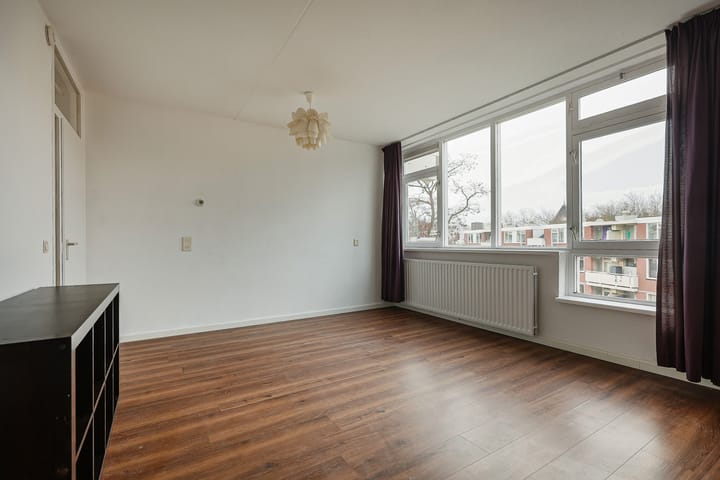 Photo 2 of Riouwstraat 84