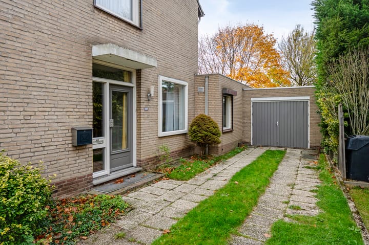 Photo 9 of Gouverneur Houbenstraat 45-A