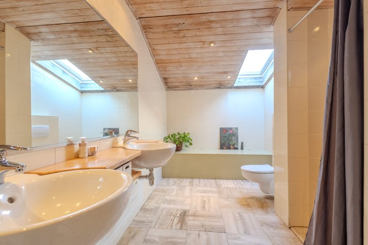 Photo 28 of Kloosterstraat 1