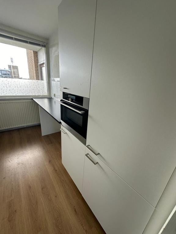 Photo 7 of Aart van der Leeuwlaan 100