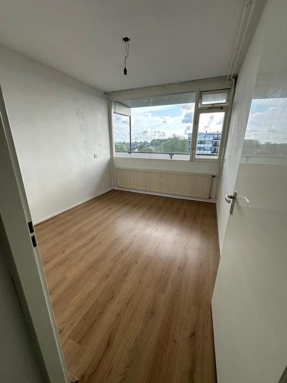 Photo 8 of Aart van der Leeuwlaan 100