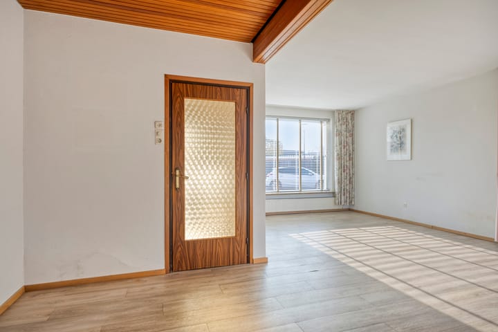 Photo 3 of Nassaustraat 26