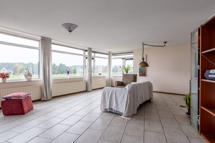 Photo 3 of Erik Pinksterblomstraat 34