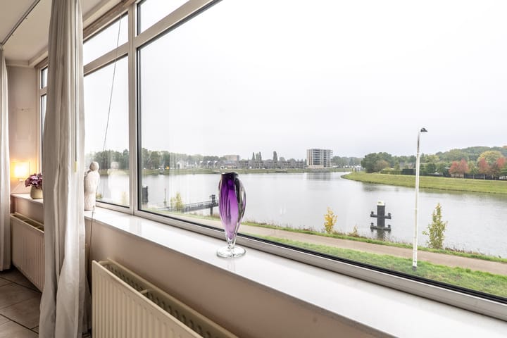 Photo 6 of Erik Pinksterblomstraat 34