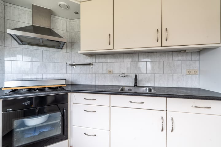 Photo 9 of Erik Pinksterblomstraat 34