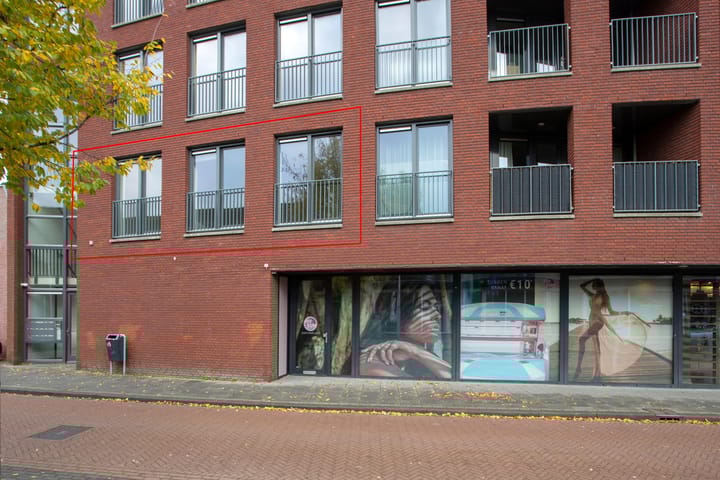 Photo 3 of van Kinsbergenstraat 2-02