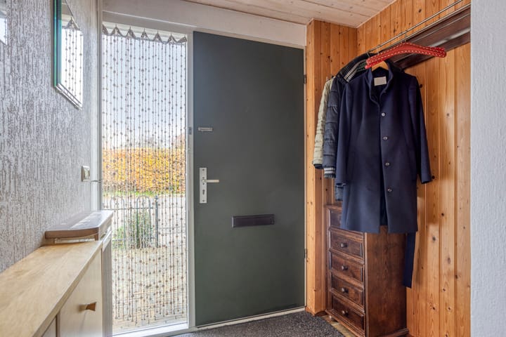 Photo 7 of Klaproos 9