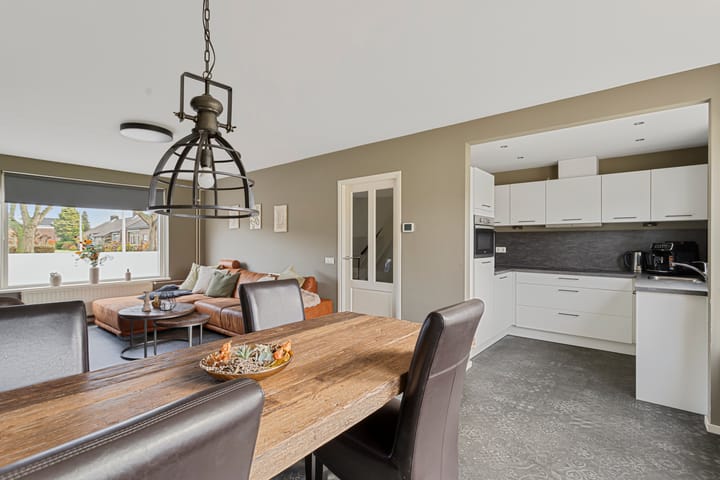 Photo 11 of Nieuwe Kerkstraat 44