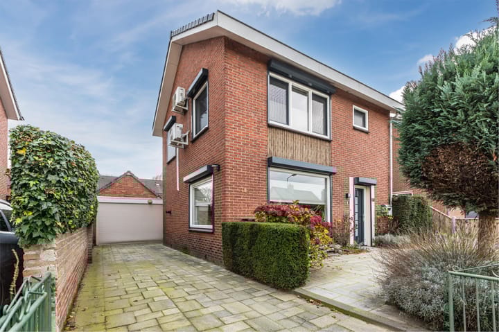 Photo 43 of van den Berghweg 48