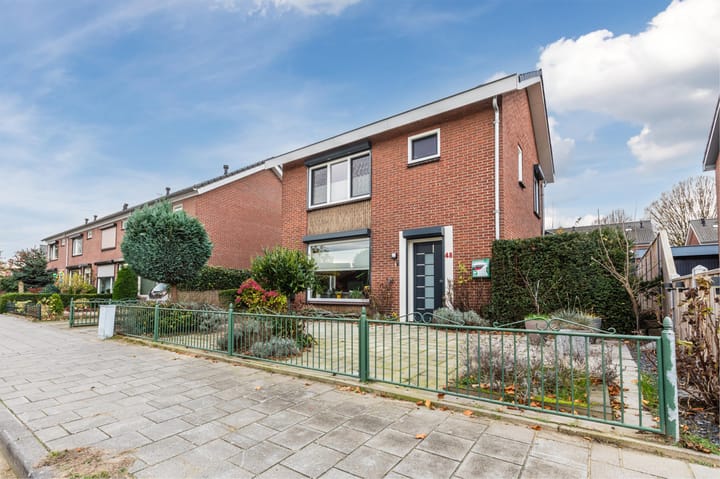 Photo 45 of van den Berghweg 48