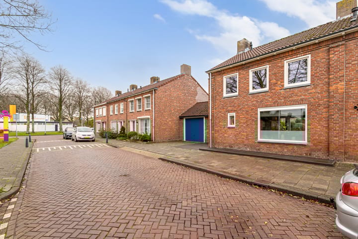 Photo 24 of Nieuwe Kerkstraat 44