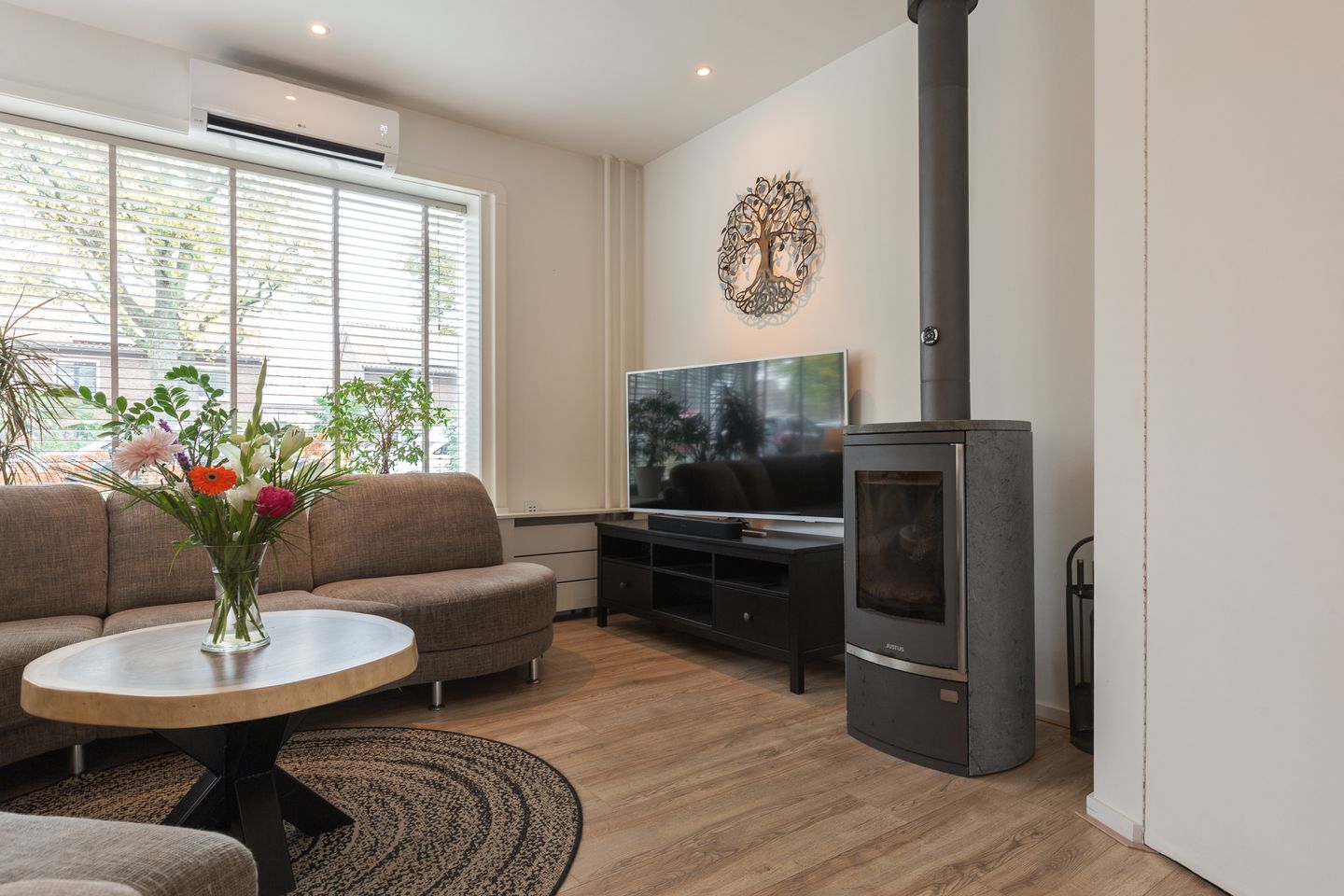 Foto 10 van Julianalaan 120