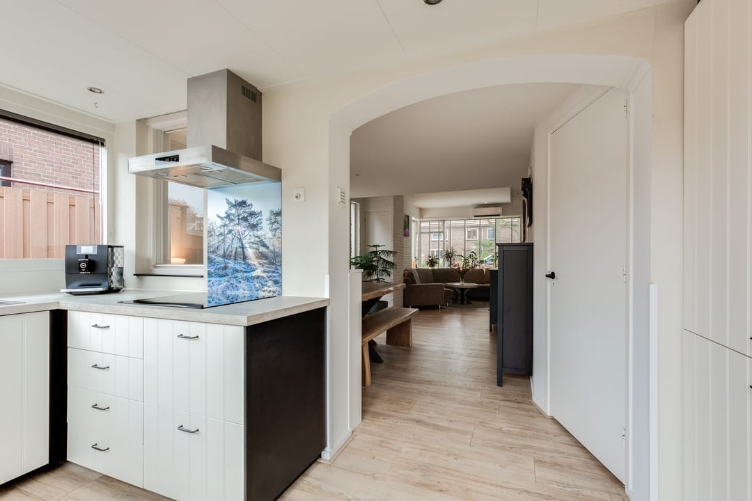 Foto 16 van Julianalaan 120