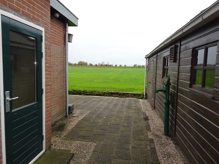 Photo 19 of Zuiderweg 18