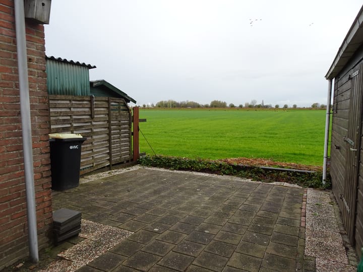 Photo 20 of Zuiderweg 18