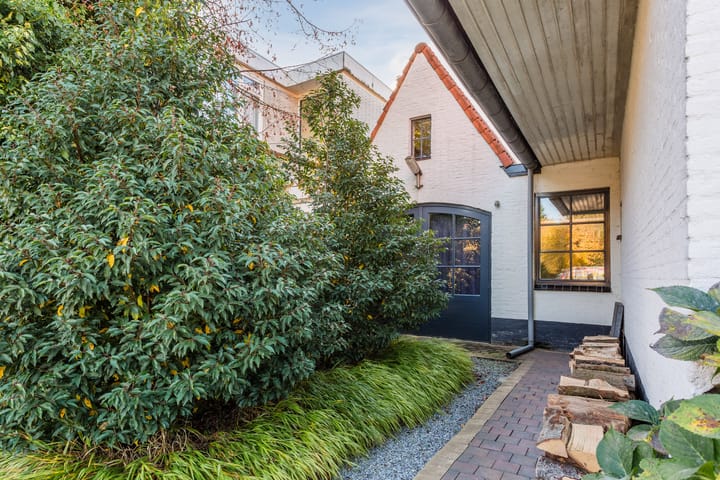 Photo 31 of Eindhovenseweg 11