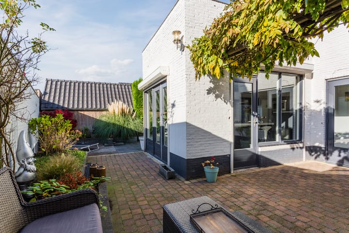 Photo 30 of Eindhovenseweg 11