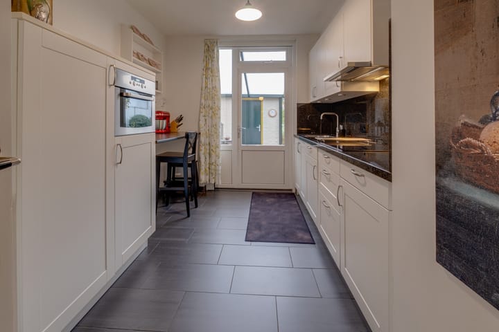 Photo 3 of Ruitersweg 24