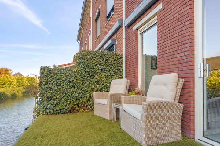 Photo 15 of Fossa Italica 181