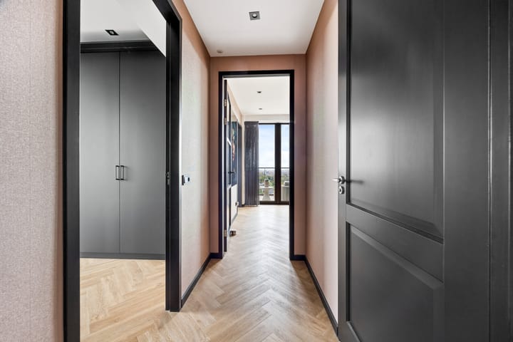 Foto 28 van C.T. Storklaan 627