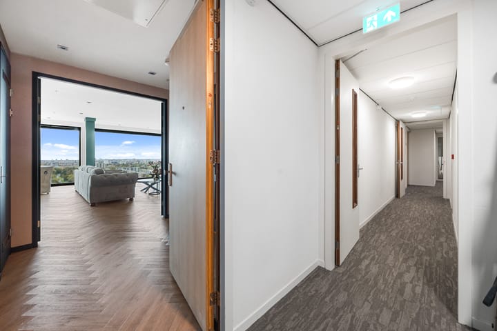 Foto 30 van C.T. Storklaan 627