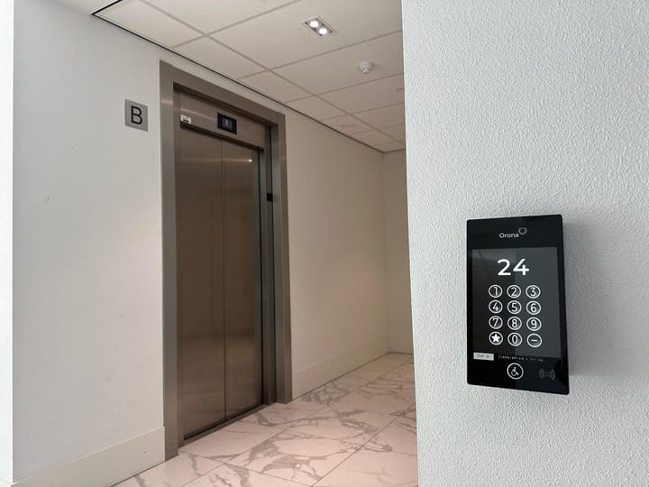 Foto 32 van C.T. Storklaan 627