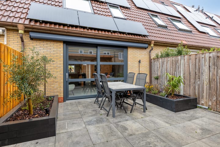 Photo 44 of Nienke van Hichtumstraat 41