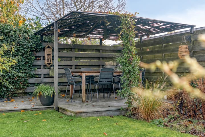 Photo 42 of Kluft 42