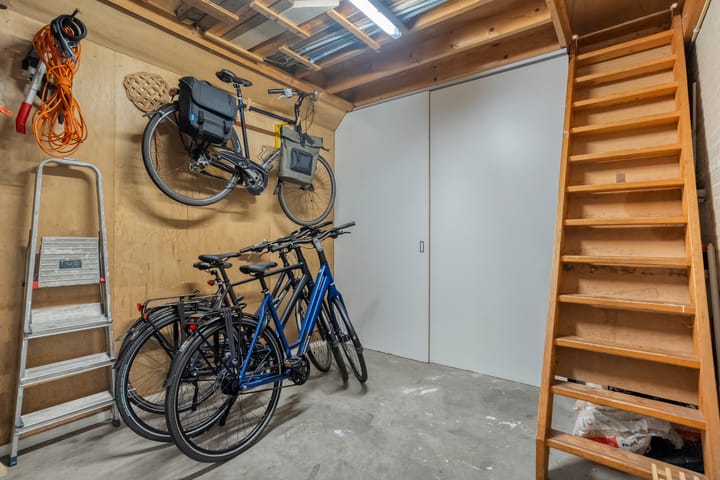 Photo 46 of Kluft 42