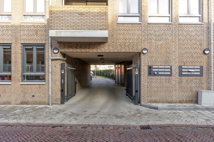 Photo 30 of Berenstraat 25-F