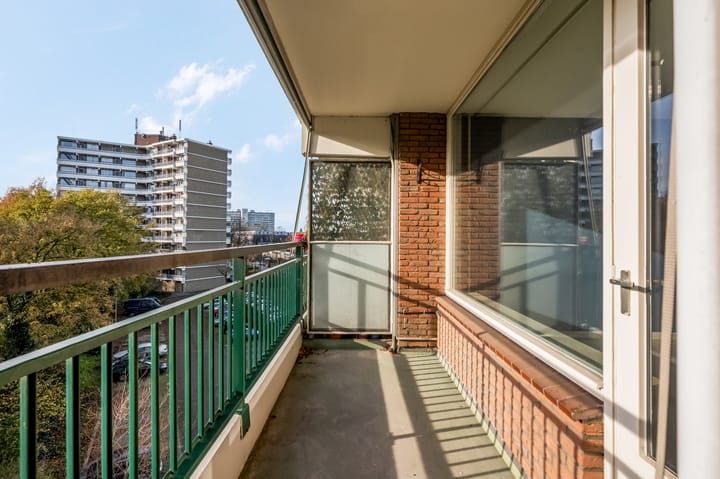 Photo 16 of Valkestein 409