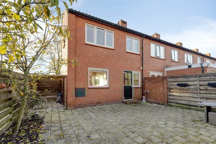 Photo 2 of Vondellaan 23