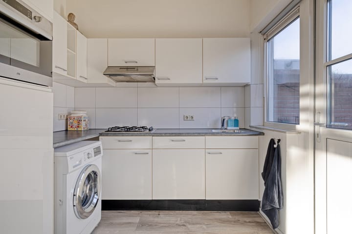 Photo 4 of Vondellaan 23